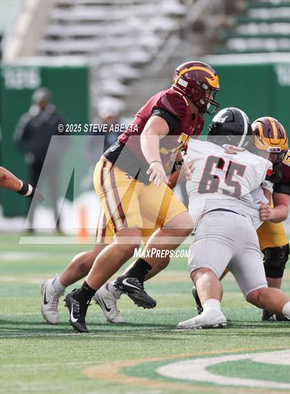 Thumbnail 3 in Pomona @ Windsor (CHSAA 3A Championship) photogallery.