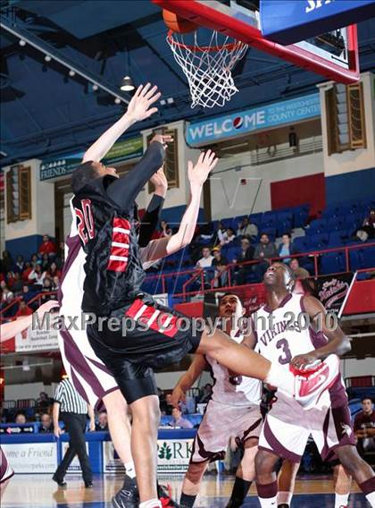 Thumbnail 1 in Valhalla vs Hamilton (Section 1 C Semifinal) photogallery.