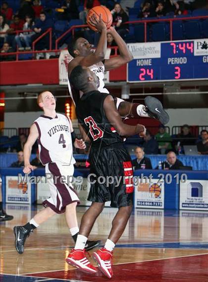 Thumbnail 2 in Valhalla vs Hamilton (Section 1 C Semifinal) photogallery.