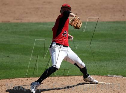 Thumbnail 2 in Stamford vs. Trenton (UIL 1A Semifinal) photogallery.