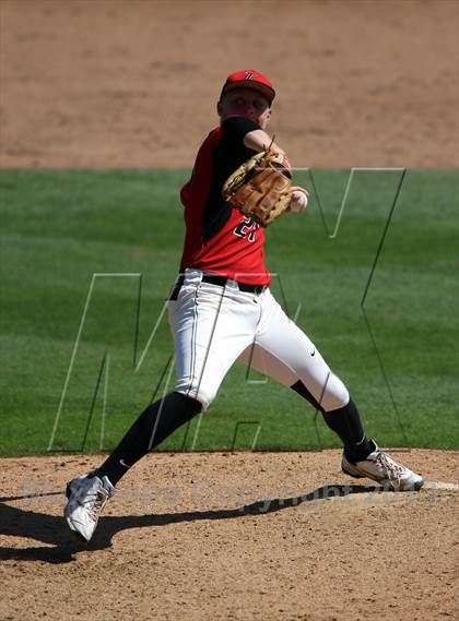 Thumbnail 2 in Stamford vs. Trenton (UIL 1A Semifinal) photogallery.