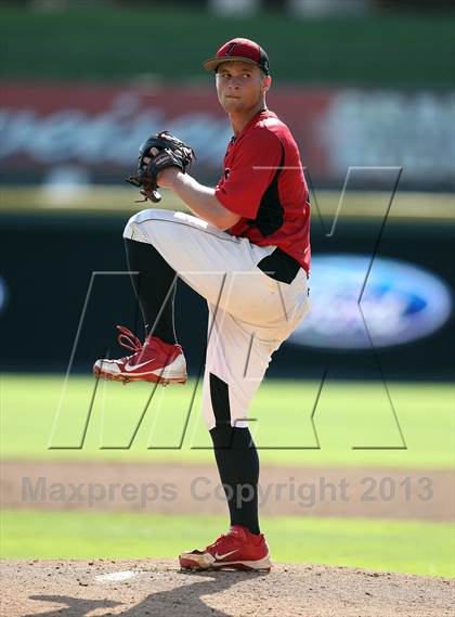 Thumbnail 3 in Stamford vs. Trenton (UIL 1A Semifinal) photogallery.
