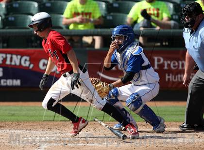 Thumbnail 2 in Stamford vs. Trenton (UIL 1A Semifinal) photogallery.