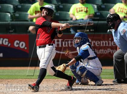 Thumbnail 3 in Stamford vs. Trenton (UIL 1A Semifinal) photogallery.