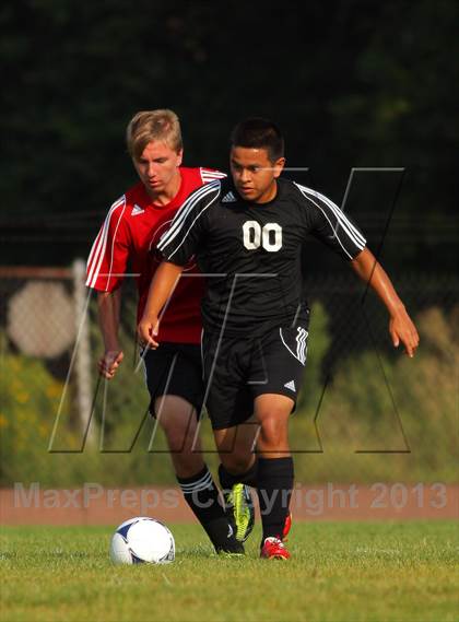 Thumbnail 1 in Fennville vs Hudsonville HomeSchoolers photogallery.