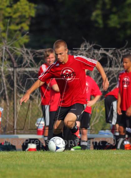 Thumbnail 3 in Fennville vs Hudsonville HomeSchoolers photogallery.