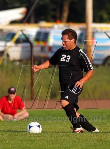 Thumbnail 2 in Fennville vs Hudsonville HomeSchoolers photogallery.