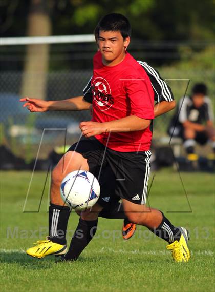Thumbnail 3 in Fennville vs Hudsonville HomeSchoolers photogallery.