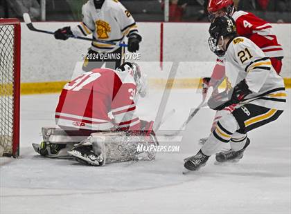 Thumbnail 2 in Penfield @ McQuaid (NYSPHSAA Section V Class A SemiFinals) photogallery.