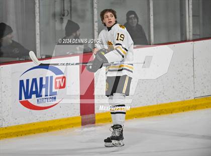 Thumbnail 1 in Penfield @ McQuaid (NYSPHSAA Section V Class A SemiFinals) photogallery.