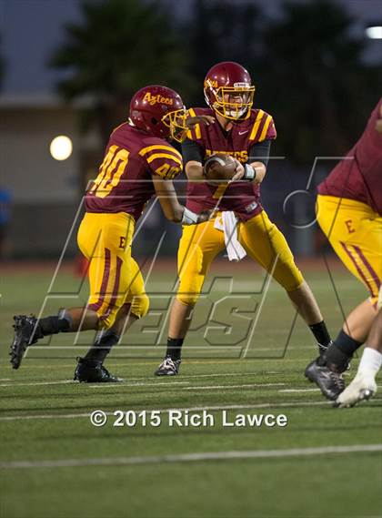 Thumbnail 3 in Bellflower @ Esperanza photogallery.