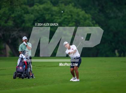 Thumbnail 1 in UIL 1A Boys Golf Finals photogallery.