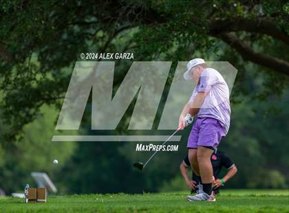Thumbnail 1 in UIL 1A Boys Golf Finals photogallery.