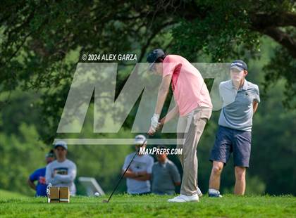 Thumbnail 2 in UIL 1A Boys Golf Finals photogallery.