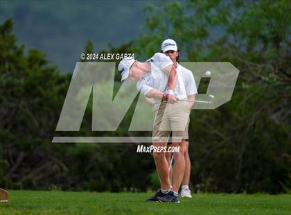 Thumbnail 1 in UIL 1A Boys Golf Finals photogallery.