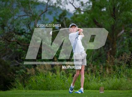 Thumbnail 3 in UIL 1A Boys Golf Finals photogallery.