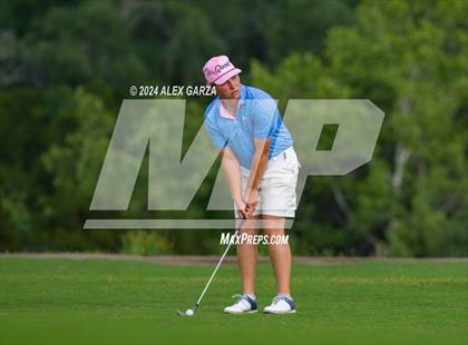 Thumbnail 2 in UIL 1A Boys Golf Finals photogallery.