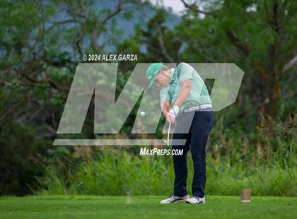Thumbnail 3 in UIL 1A Boys Golf Finals photogallery.