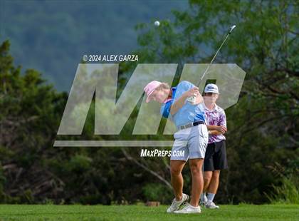 Thumbnail 2 in UIL 1A Boys Golf Finals photogallery.