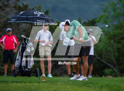 Thumbnail 1 in UIL 1A Boys Golf Finals photogallery.