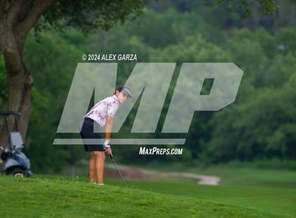 Thumbnail 2 in UIL 1A Boys Golf Finals photogallery.