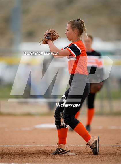 Thumbnail 3 in Duchesne vs. Monticello (UHSAA 2A First Round) photogallery.