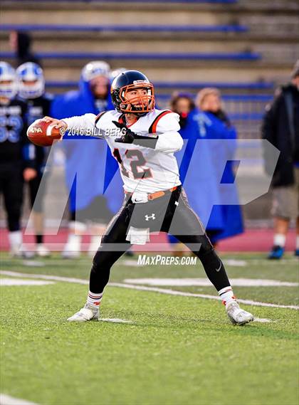 Thumbnail 3 in Darien vs. Ridgefield (CIAC Class LL Final) photogallery.