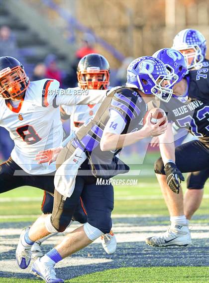 Thumbnail 2 in Darien vs. Ridgefield (CIAC Class LL Final) photogallery.