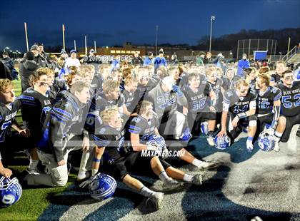 Thumbnail 3 in Darien vs. Ridgefield (CIAC Class LL Final) photogallery.