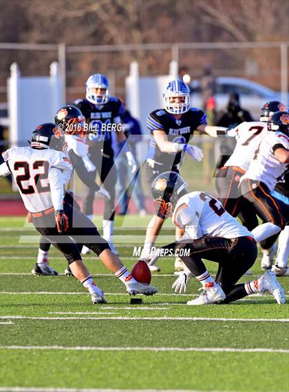 Thumbnail 1 in Darien vs. Ridgefield (CIAC Class LL Final) photogallery.