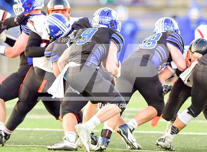 Thumbnail 3 in Darien vs. Ridgefield (CIAC Class LL Final) photogallery.