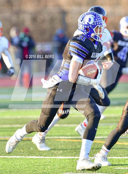 Thumbnail 3 in Darien vs. Ridgefield (CIAC Class LL Final) photogallery.