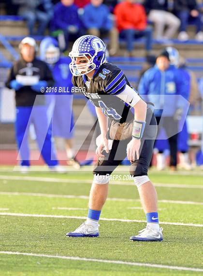 Thumbnail 1 in Darien vs. Ridgefield (CIAC Class LL Final) photogallery.