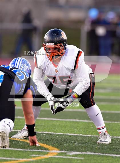 Thumbnail 3 in Darien vs. Ridgefield (CIAC Class LL Final) photogallery.
