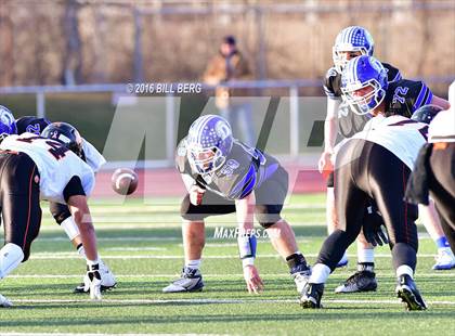 Thumbnail 3 in Darien vs. Ridgefield (CIAC Class LL Final) photogallery.