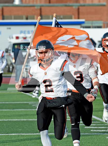 Thumbnail 3 in Darien vs. Ridgefield (CIAC Class LL Final) photogallery.