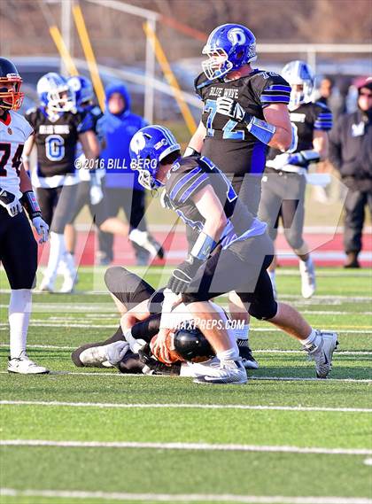 Thumbnail 2 in Darien vs. Ridgefield (CIAC Class LL Final) photogallery.