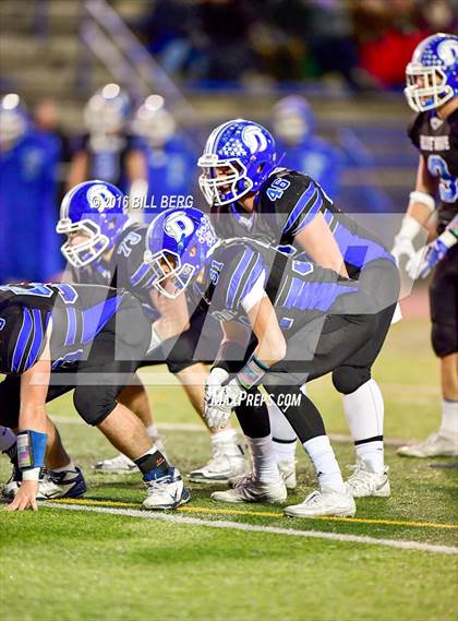 Thumbnail 1 in Darien vs. Ridgefield (CIAC Class LL Final) photogallery.