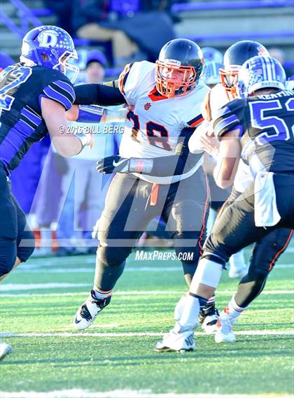 Thumbnail 2 in Darien vs. Ridgefield (CIAC Class LL Final) photogallery.
