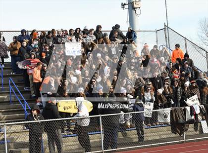 Thumbnail 3 in Darien vs. Ridgefield (CIAC Class LL Final) photogallery.