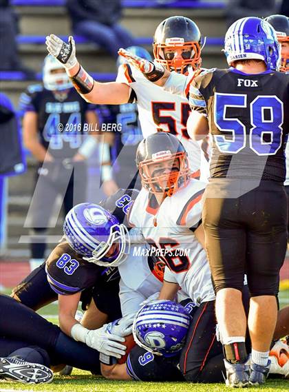 Thumbnail 2 in Darien vs. Ridgefield (CIAC Class LL Final) photogallery.
