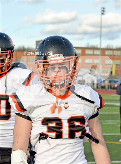 Thumbnail 1 in Darien vs. Ridgefield (CIAC Class LL Final) photogallery.