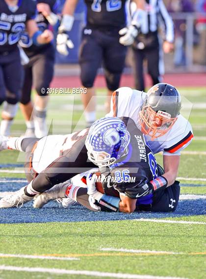 Thumbnail 2 in Darien vs. Ridgefield (CIAC Class LL Final) photogallery.