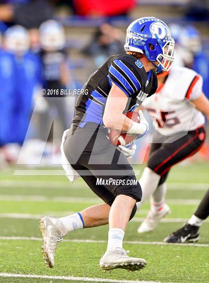 Thumbnail 1 in Darien vs. Ridgefield (CIAC Class LL Final) photogallery.