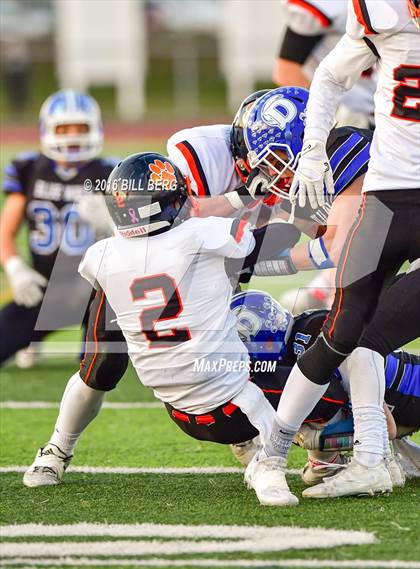 Thumbnail 3 in Darien vs. Ridgefield (CIAC Class LL Final) photogallery.
