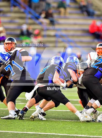 Thumbnail 1 in Darien vs. Ridgefield (CIAC Class LL Final) photogallery.