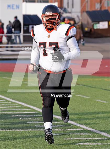 Thumbnail 1 in Darien vs. Ridgefield (CIAC Class LL Final) photogallery.