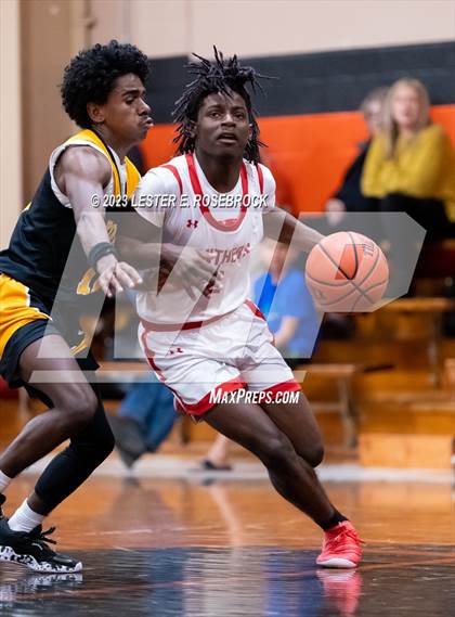 Thumbnail 1 in Burton vs. Yorktown (Schulenburg Shorthorn Tournament) photogallery.