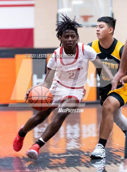 Thumbnail 1 in Burton vs. Yorktown (Schulenburg Shorthorn Tournament) photogallery.
