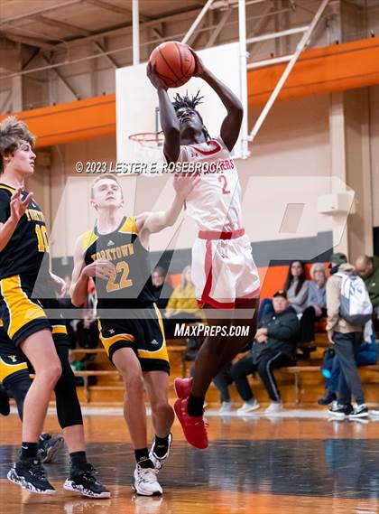 Thumbnail 1 in Burton vs. Yorktown (Schulenburg Shorthorn Tournament) photogallery.
